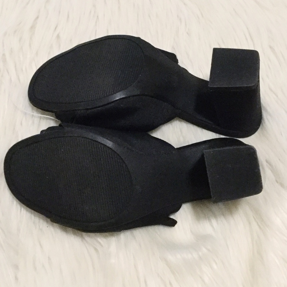 SALE! NWOT A New Day Black Knotted Bow Mule Heels - Picture 4 of 6